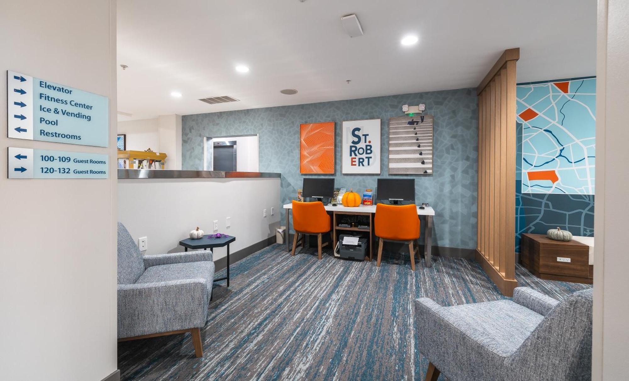 Holiday Inn Express Hotel And Suites Saint Robert By Ihg Exteriör bild