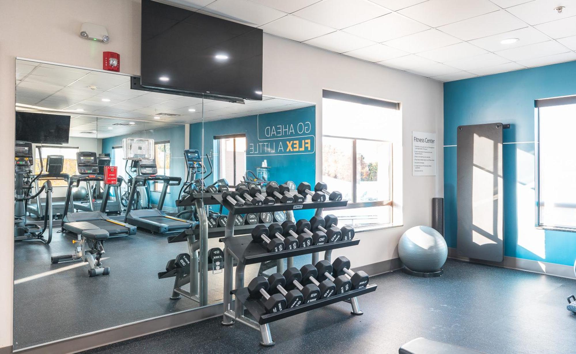 Holiday Inn Express Hotel And Suites Saint Robert By Ihg Exteriör bild